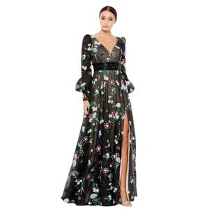 MAC DUGGAL Dress Size 4 Evening Gown Black NEW Floral Embroirdery Bishop Sleeve